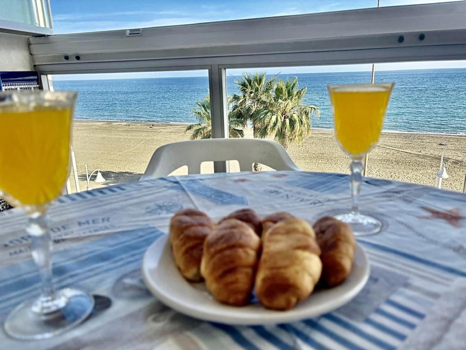 شقة Casaflex 1º Linea De Playas Del Rincon Victoria رينكون ذي لا مْبيكتوري المظهر الخارجي الصورة